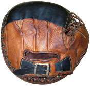 Decker Patent Catchers Mitt