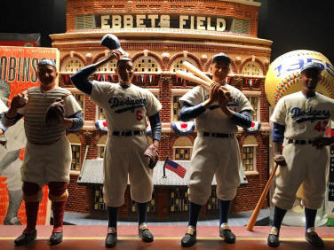 Danbury Mint 1955 Brooklyn Dodgers statue Ebbets Field