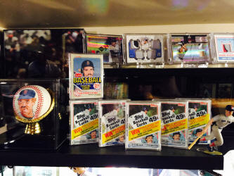 Wade Boggs Baseball Cards